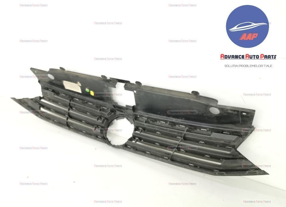 Grila centrala originala in stare buna Volkswagen Passat B8 2014 2015