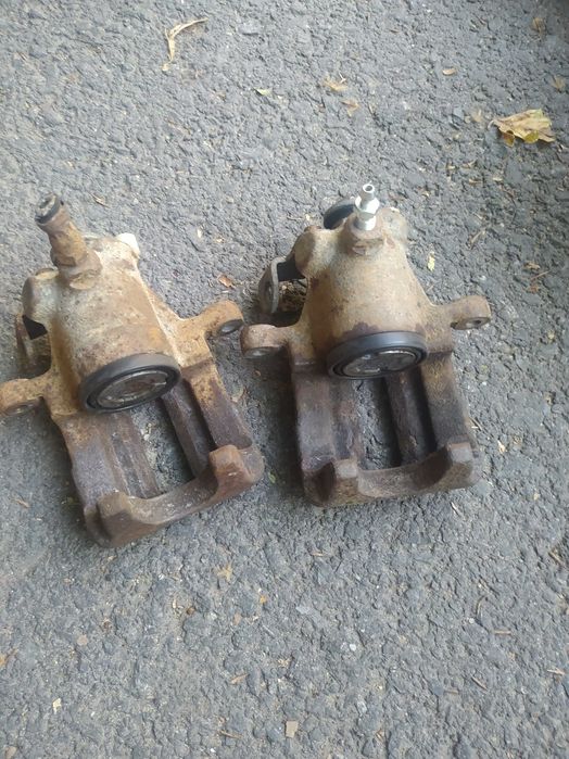 Задни Апарати за Ауди 80 Б4