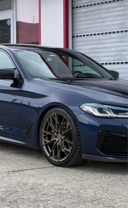 Преден капак и калници BMW G30