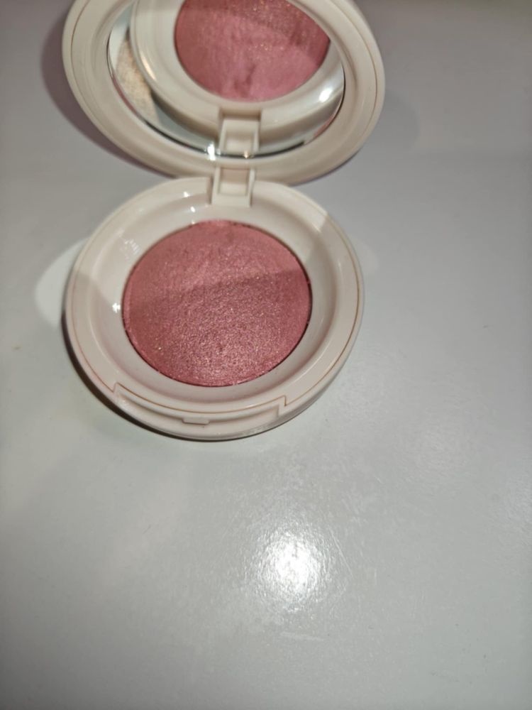 Гримове Huda, Fenty, Anastasia,Tarte, Too faced, Rare beauty