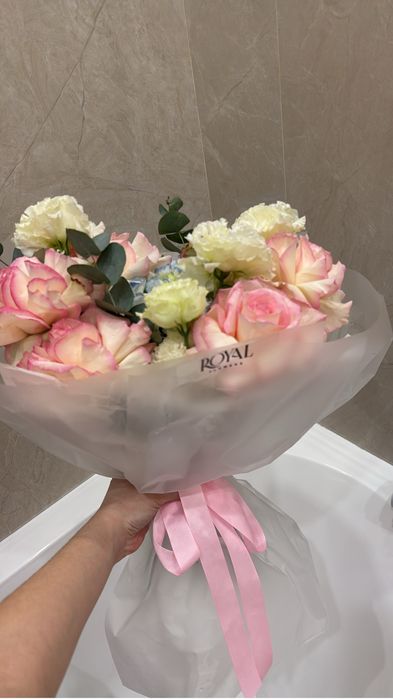 продаются цветы срочно дешево