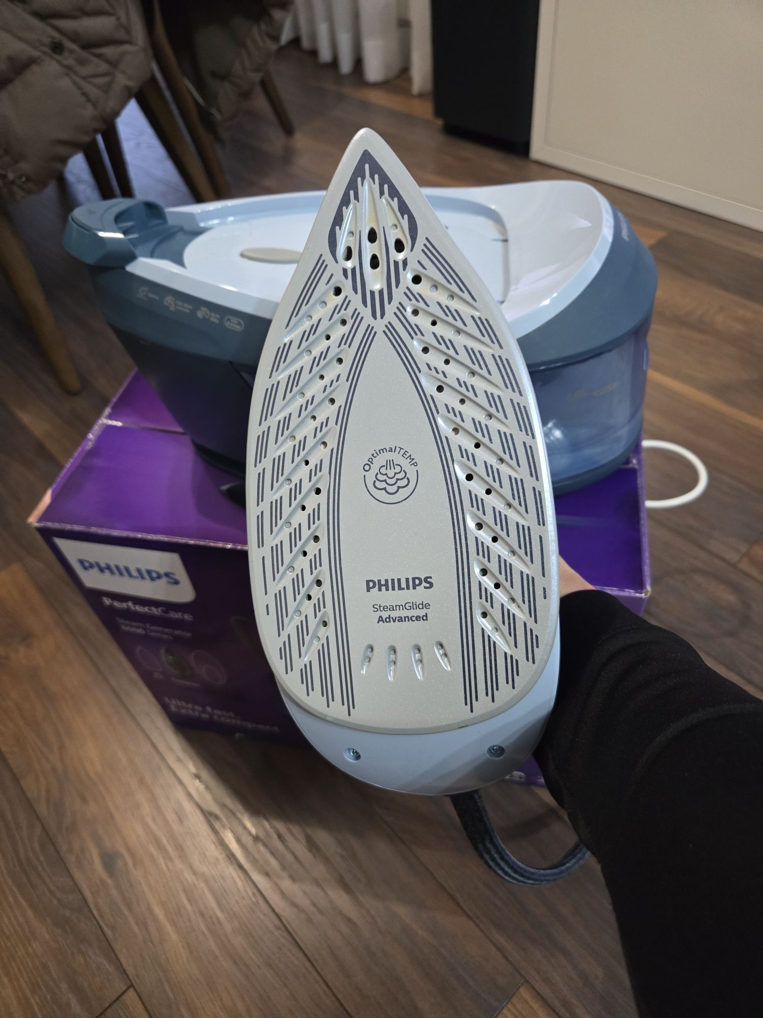 Парогенератор PHILIPS PerfectCare 6000 series
