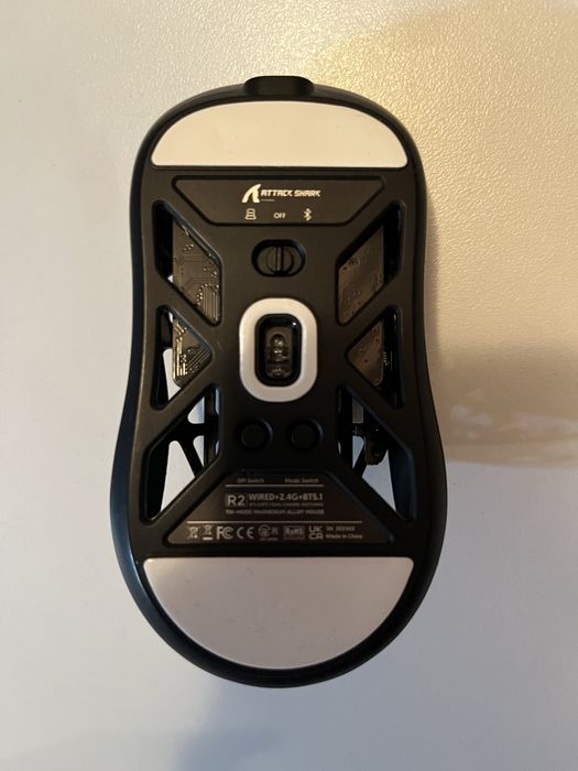 мышь attack shark r2