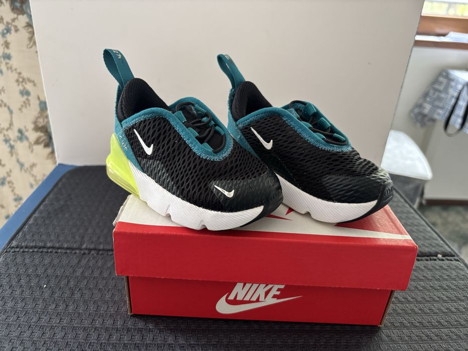 Бебешки маратонки Nike