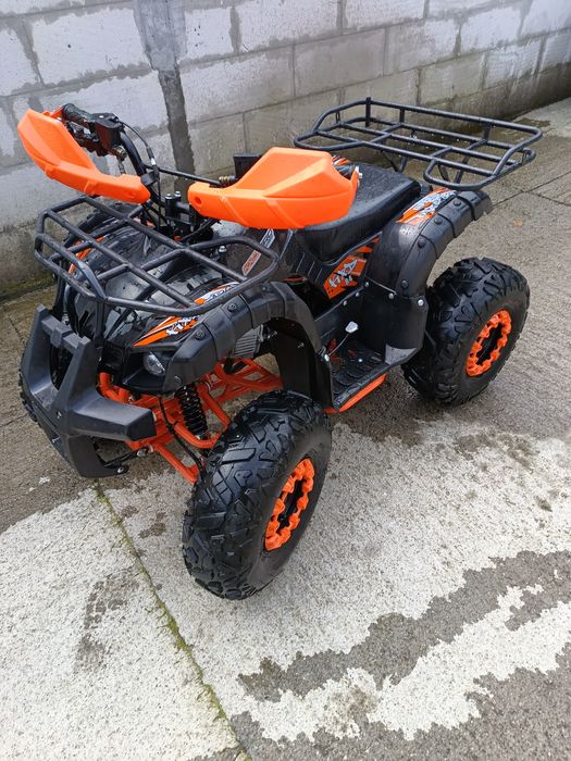 Vând ATV 125cc an 2024