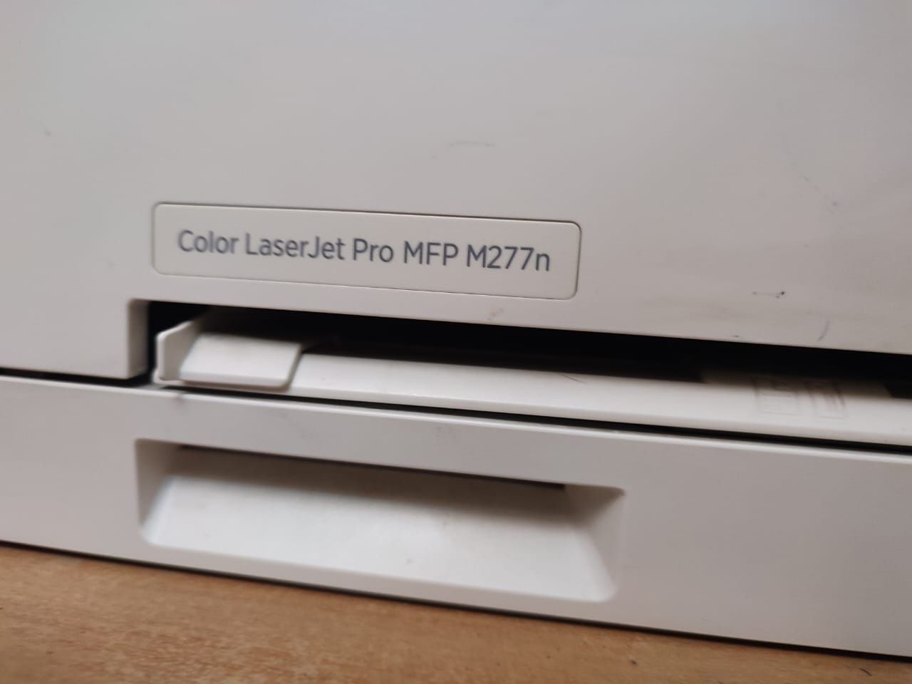 Цветной принтер Color laser jet pro mfp m277n