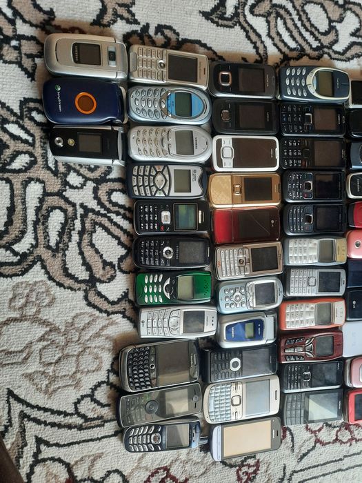Nokia sony ericsson motorola tilfonla sotladi