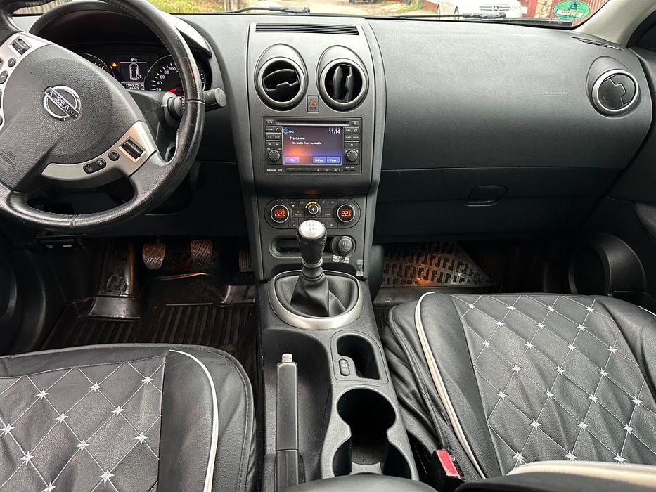 NISSAN Qashqai an 2013 pe Acte/ 1.6dci-131cp/Navi Mare/Climă/IMPECABIL