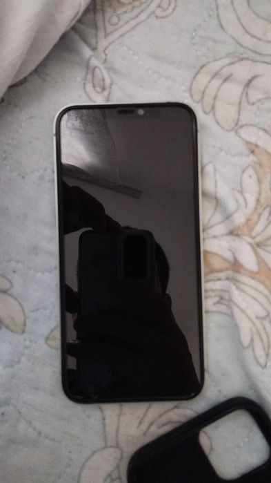 Продаю или обмен Iphone 12