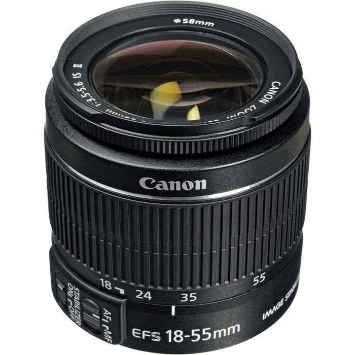Продаю Canon EOS 250D + объектив 18–55mm kit + сумка,микрофон,штатив