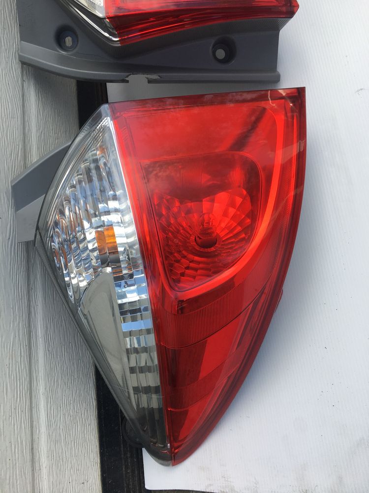 Stopuri/Triple Toyota Verso S, Subaru Trezia. 2010-2015. Volan stinga.