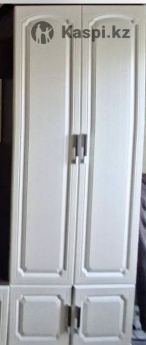 Продам.      шкаф