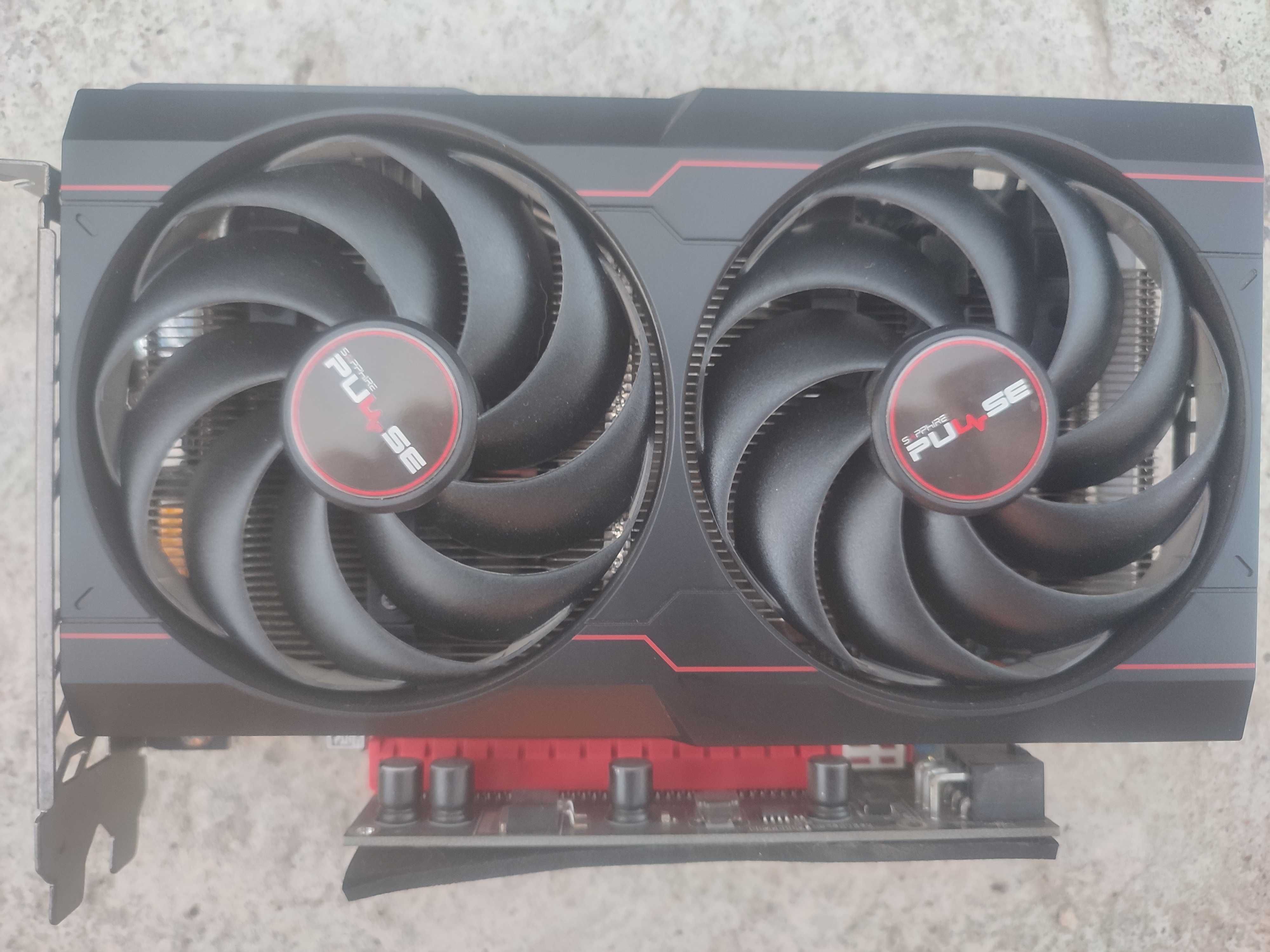Видео карти AMD rademon RH 6600