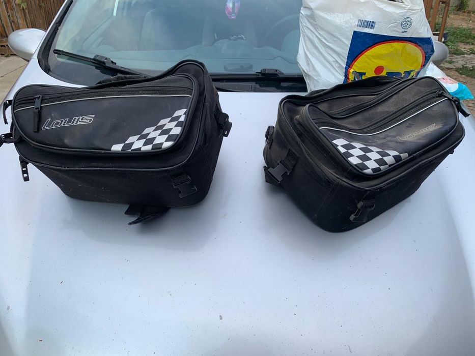 Accesorii moto ( provenienta Yamaha ) topcase,sidecases,parbriz