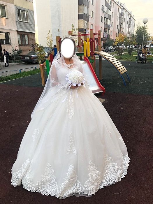 Свадебное  платье