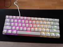 Vând tastatură razer huntsman mini mercury