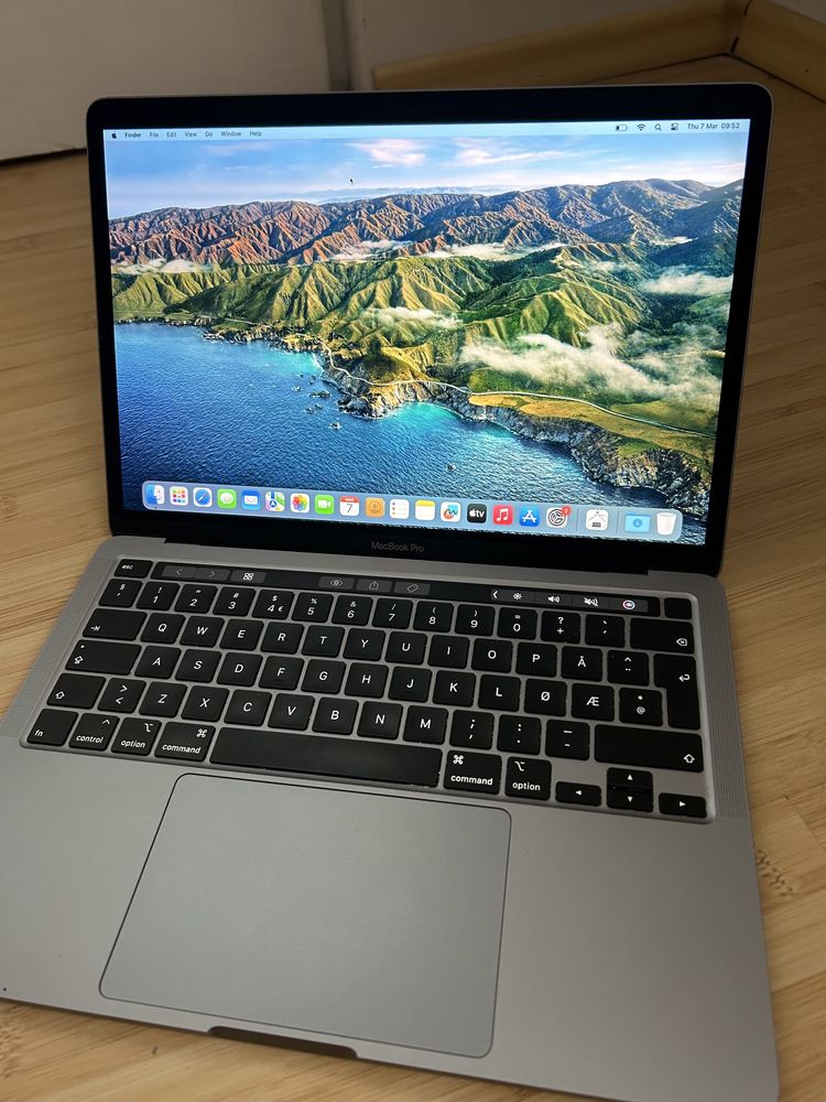 Laptop Apple MacBook Pro 13 Touch Bar 2020 Intel i5 16gb 512gb