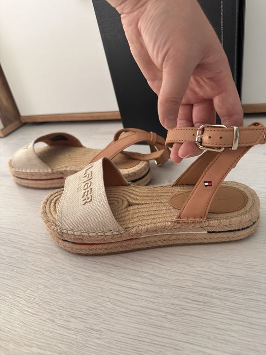 Сандали Tommy Hilfiger