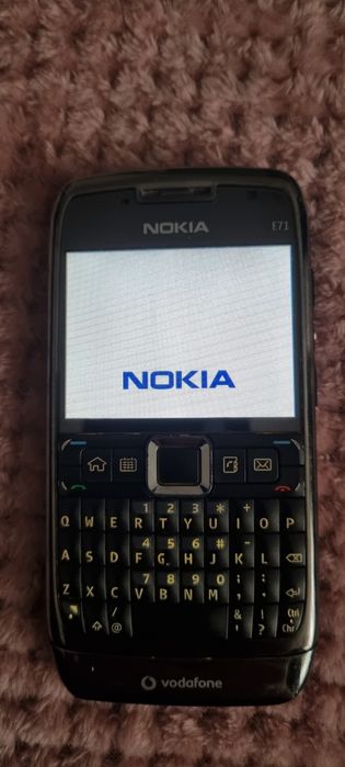 Vind Samsung gt S8500.