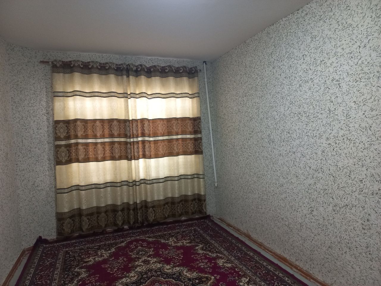Ijara uchun 1 xonali dom