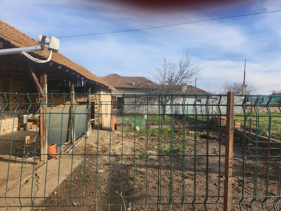 Продава се Къща в с. Куцина, Област Велико Търново - 100 кв.м за 700 €/кв.м - Снимка #10