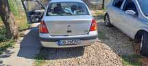 Vând renault clio