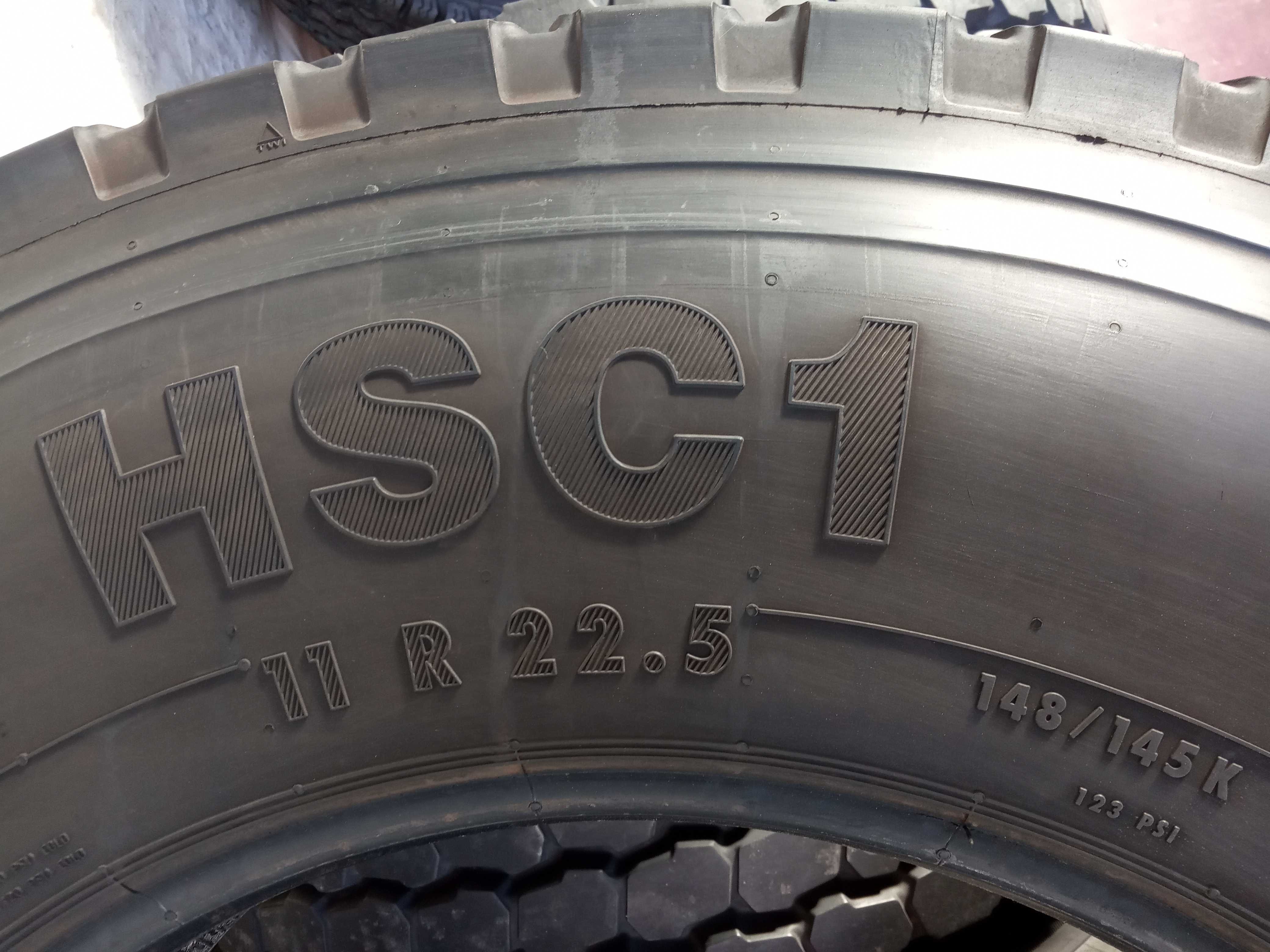 Тежкотоварни гуми 11R22.5 Continental Construction HSC1 148/145K M+S