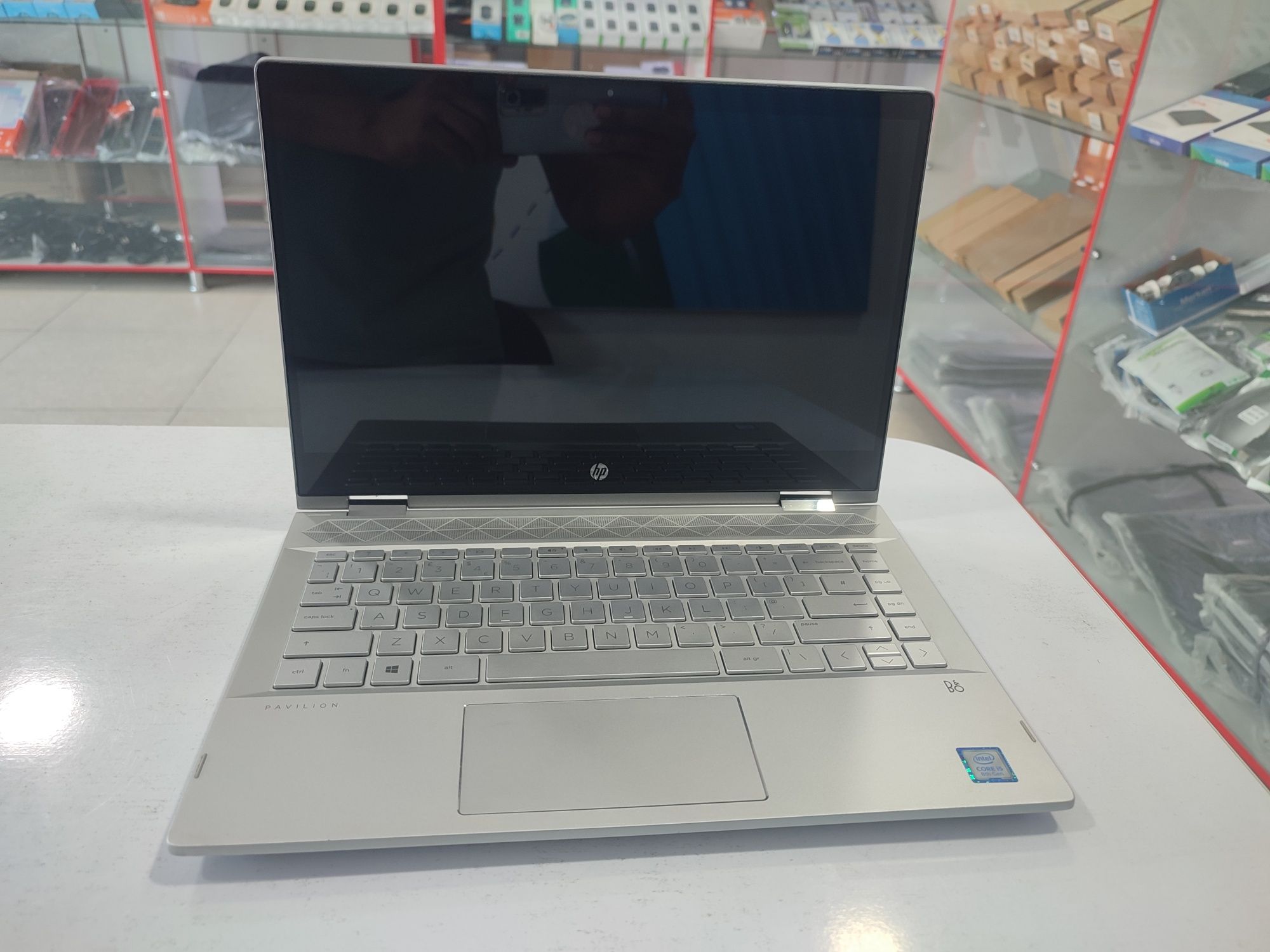 HP pavilion x360 sensorlik core i5 tinigidan keldi