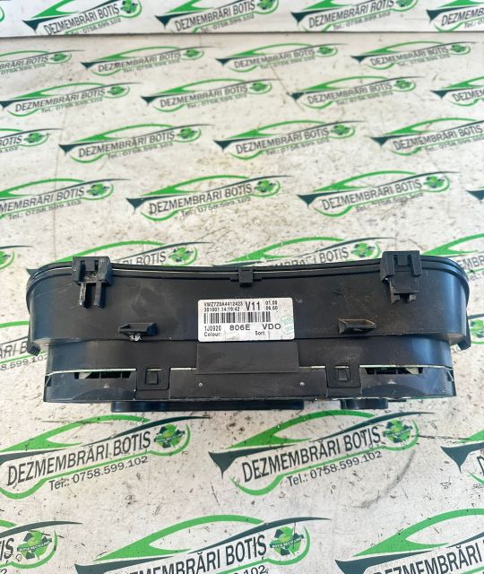 Ceasuri bord 1J0920 806E VDO Volkswagen VW Golf a 4-a generatie