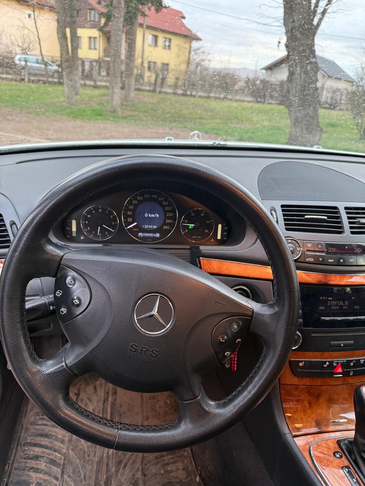 Vând Mercedes E Class 2006 E280CDI SCHIMB CU BUGGY de cel putin 4500eu