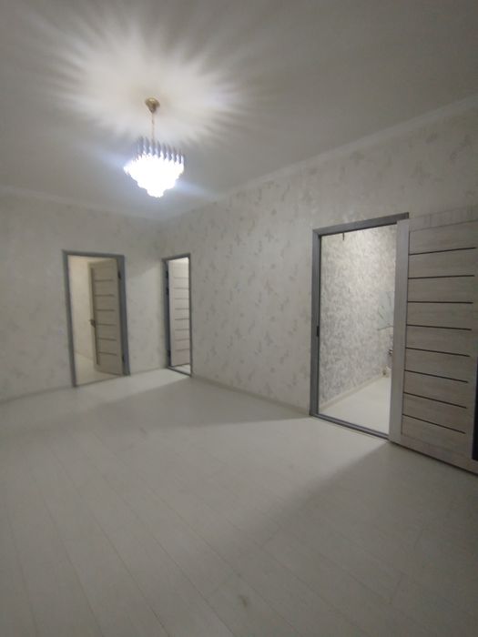 Срочно продаю 2/1/4 с евроремонтом на Лисуново