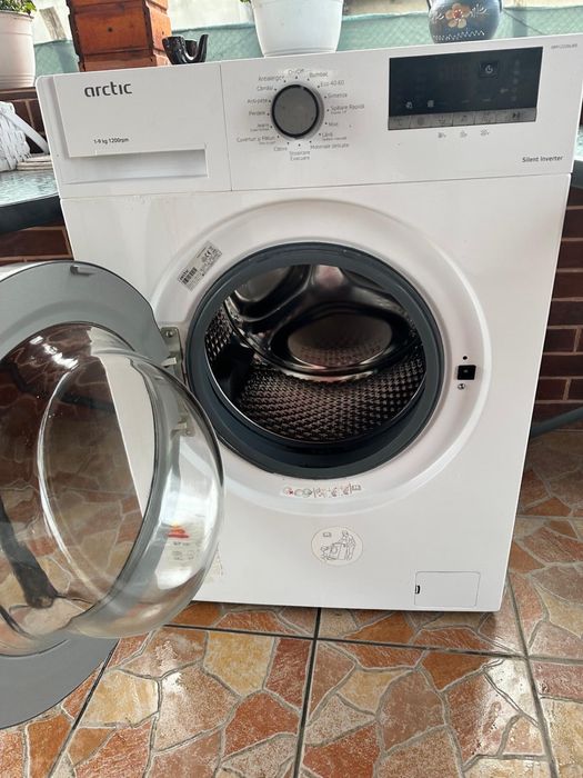 De vanzare masina de spalat