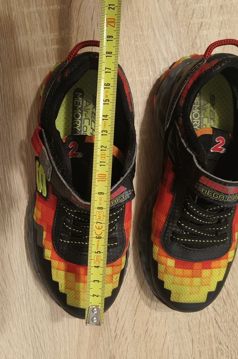 Adidasi baietei Minecraft Skerchers 31