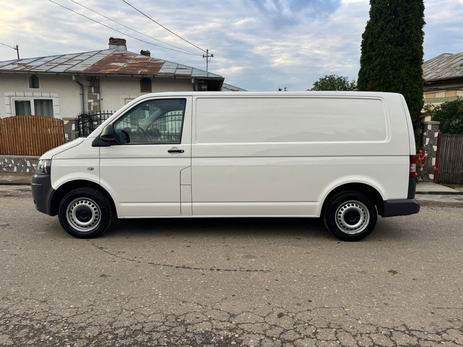 Transporter 2.0 2012 modelul lung 140cp