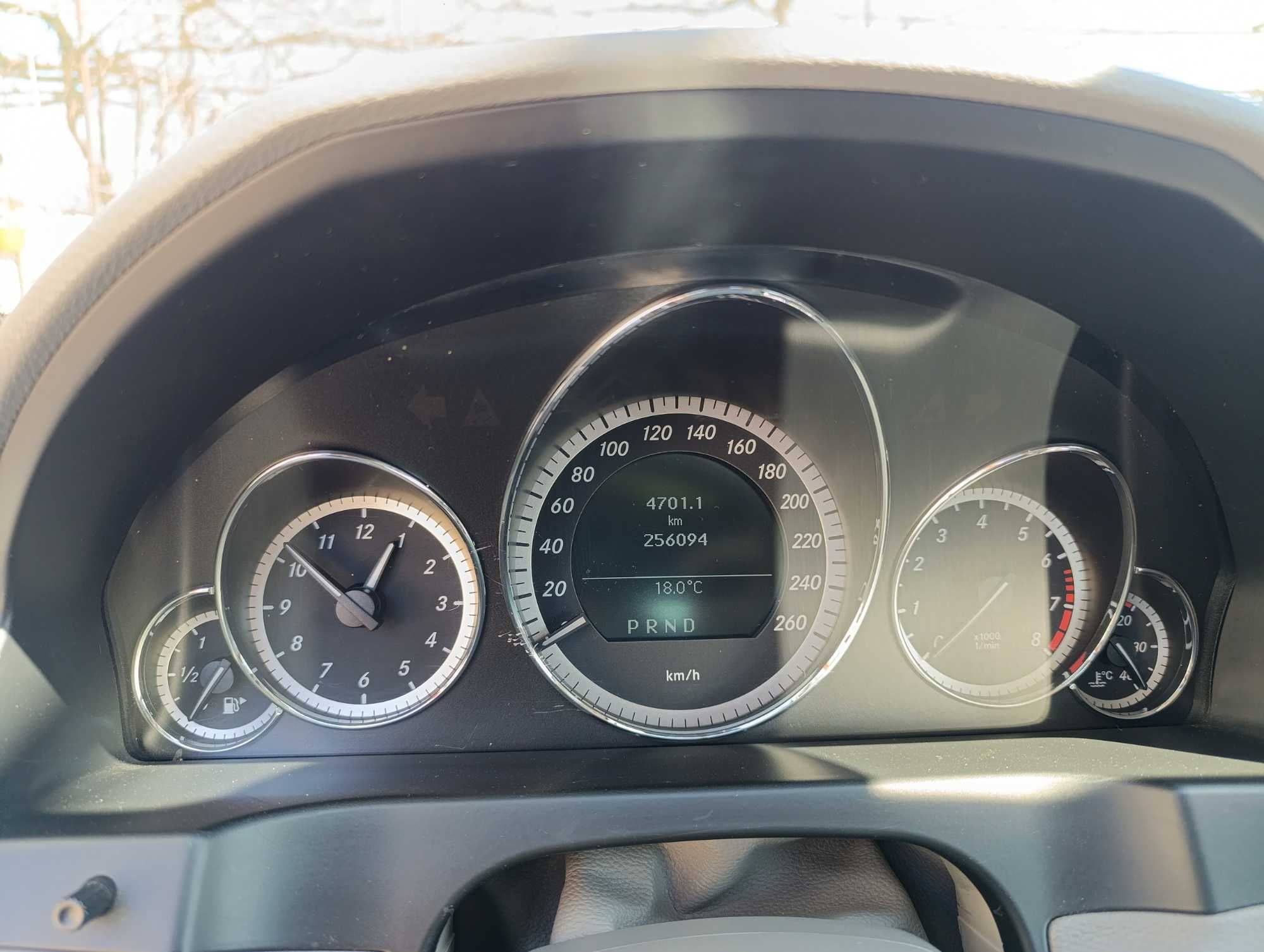 Mercedes E250 CGI