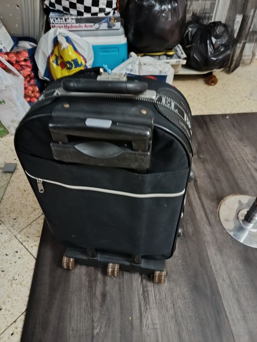 НАМАЛЕНИЯ!!! Малък куфар