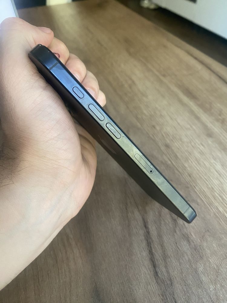 iPhone 16 Pro 128GB Black с Гаранция