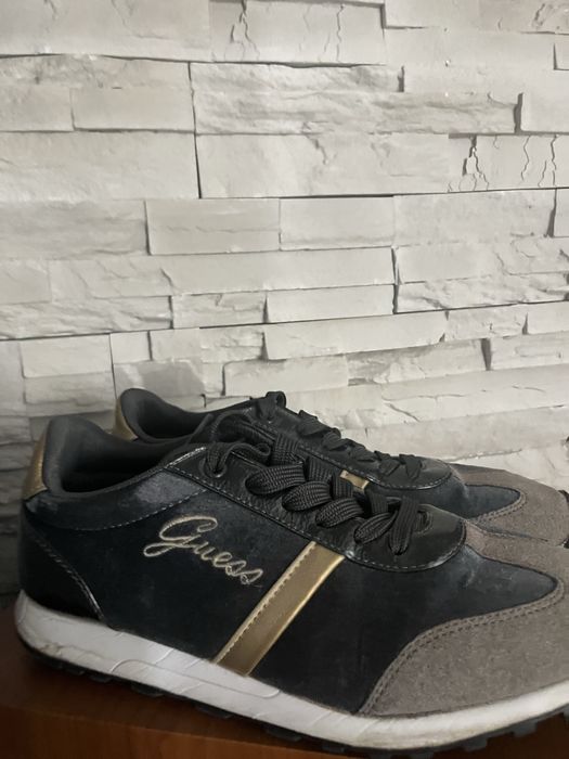 Дамски обувки Guess