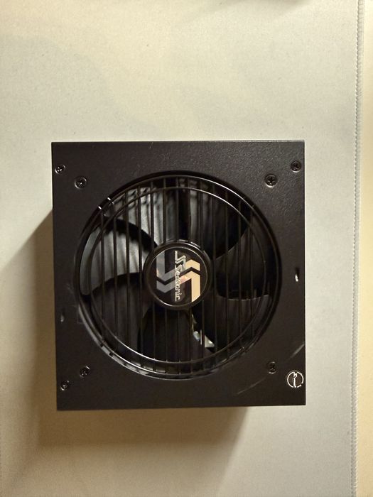 Sursa Seasonic Focus GX, 80+ Gold, 750W