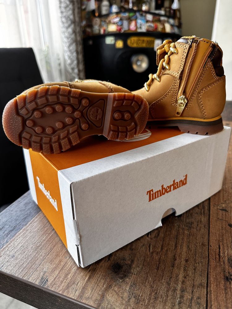 НОВО!!! Детски обувки Timberland