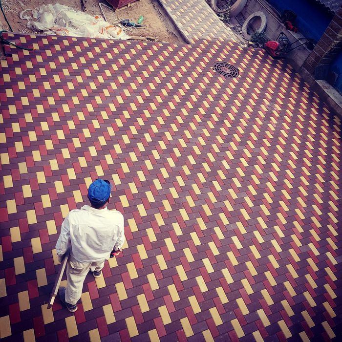 Укладка тротуарной плитки