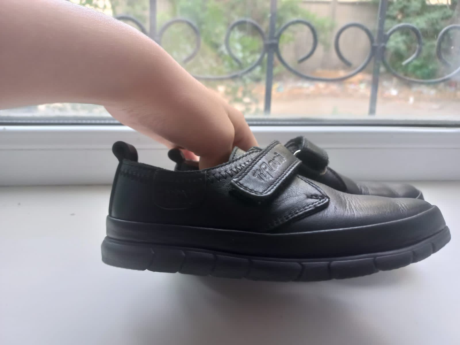 Продам детский обувь