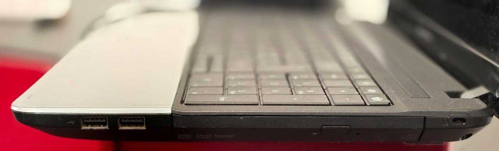 Vand laptop Packard Bell EasyNote TE11BZ-11204G32MNKS