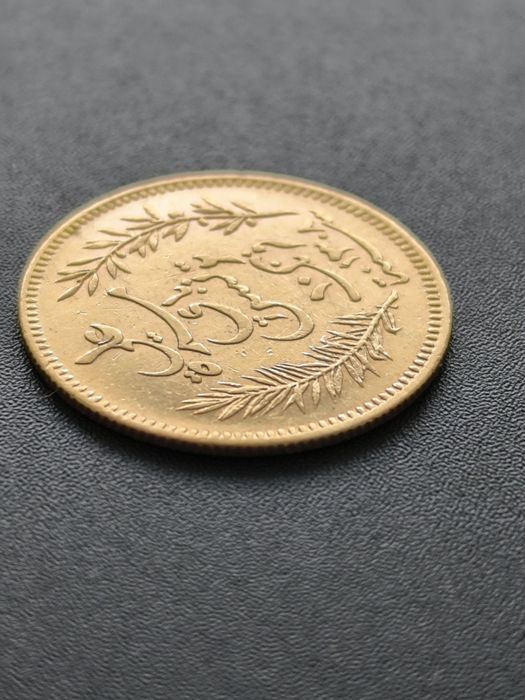 10 франка 1891 год, Тунис,Али бей, злато 3.23 гр,900/1000 (21.6 карата