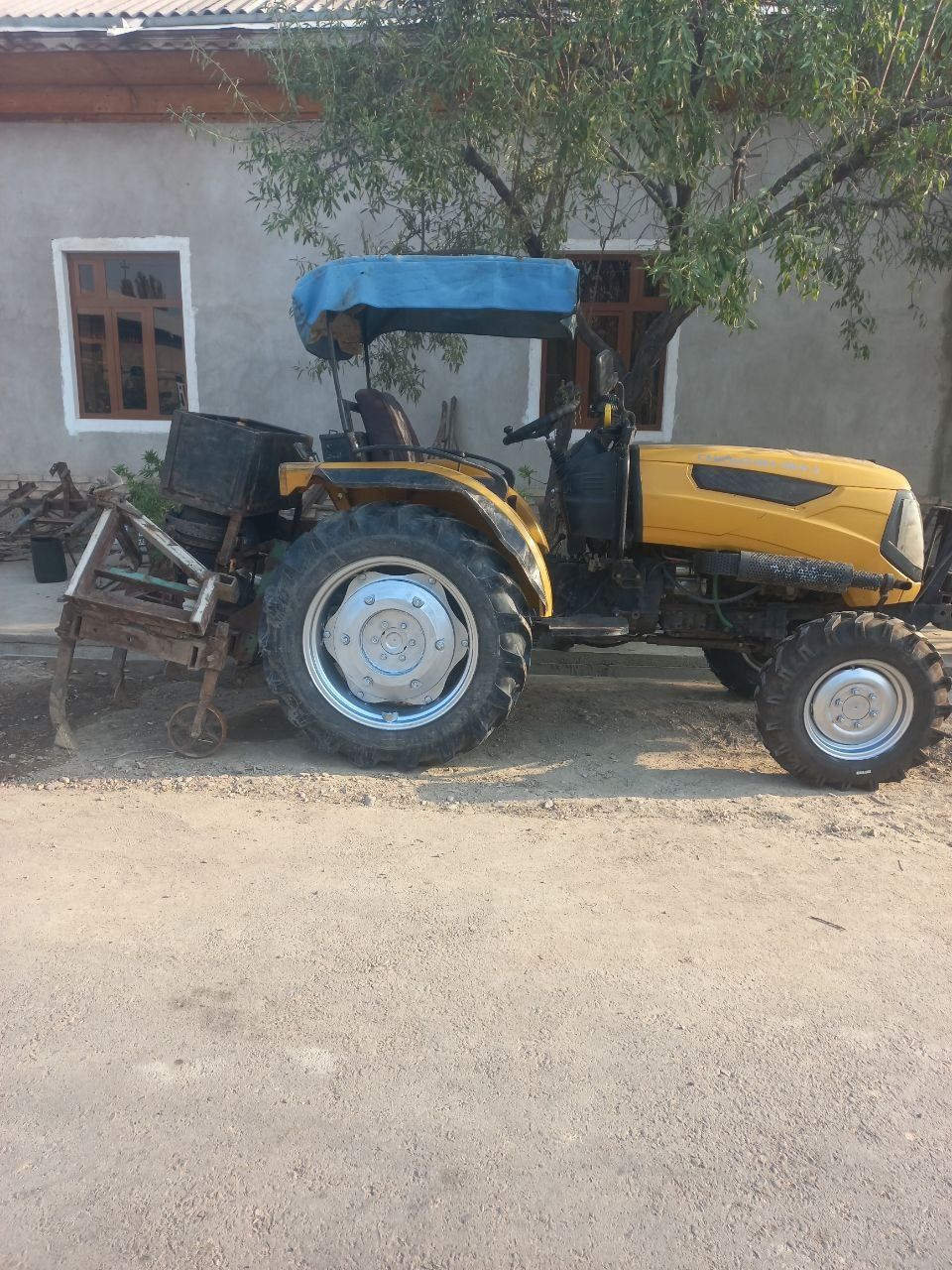 MINI TRAKTOR 404 S chimgan