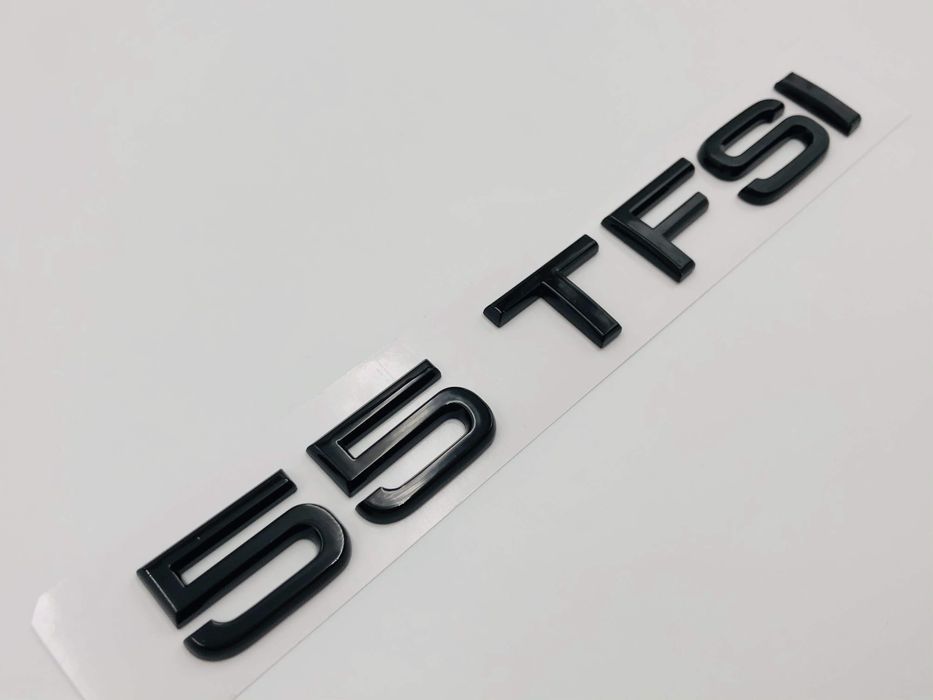 Emblema Audi 55 TFSI spate negru