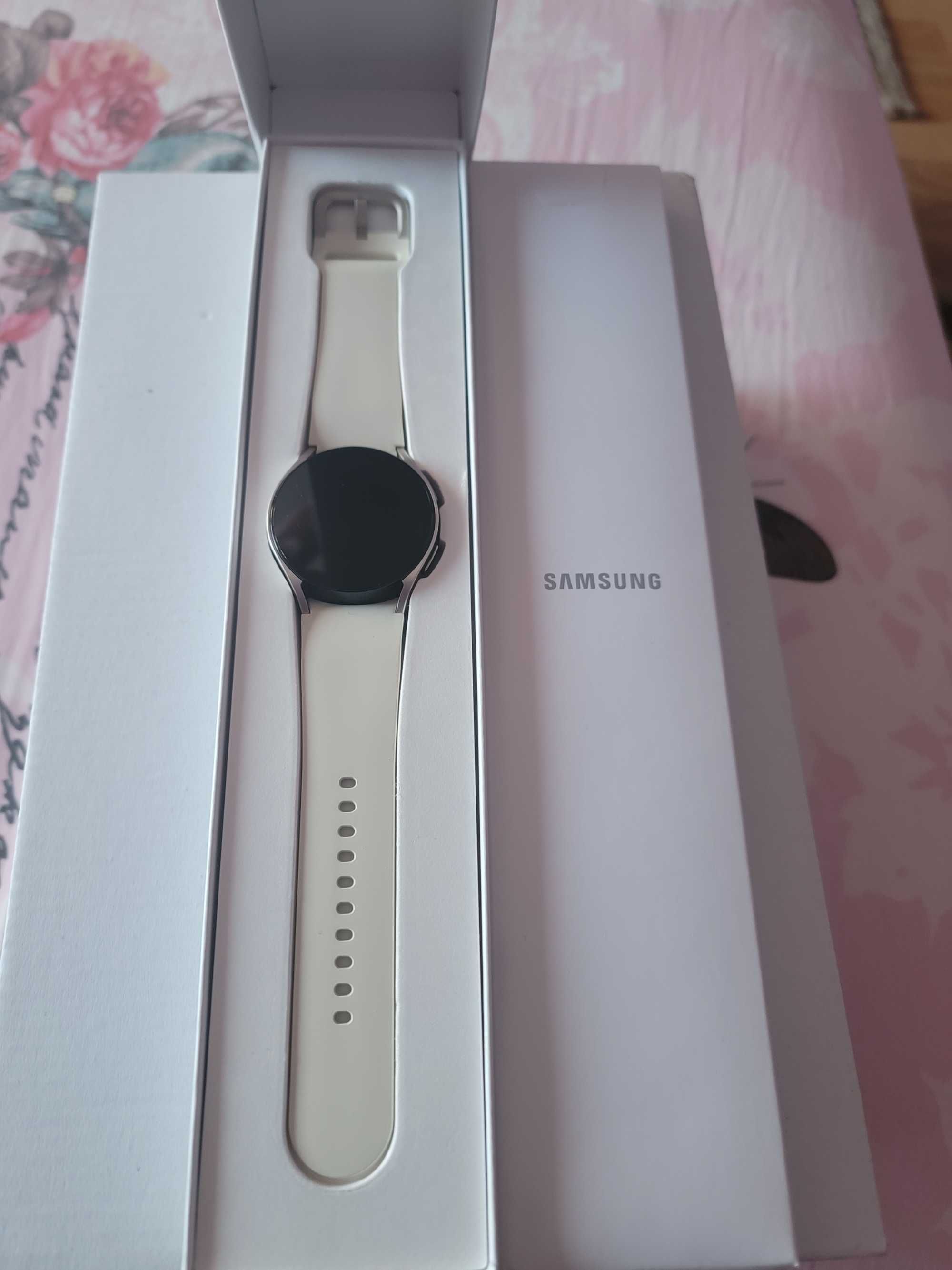 SAMSUNG Galaxy Watch6