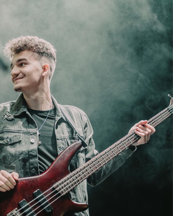 Cursuri de chitara si teorie muzicala