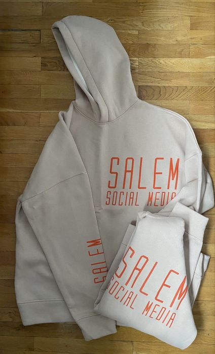 Худи бежевое 2 шт