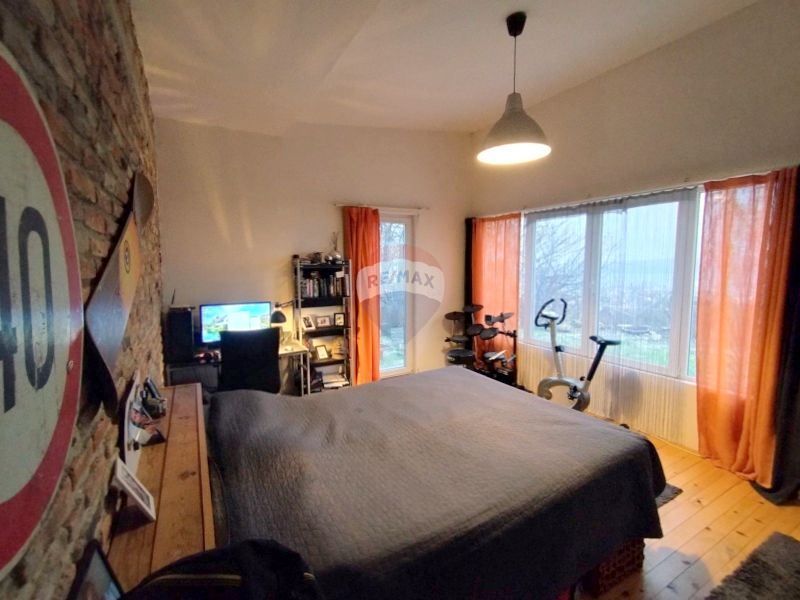 Продава се Къща в Варна, м-т Сотира - 100 кв.м за 2000 €/кв.м - Снимка #6